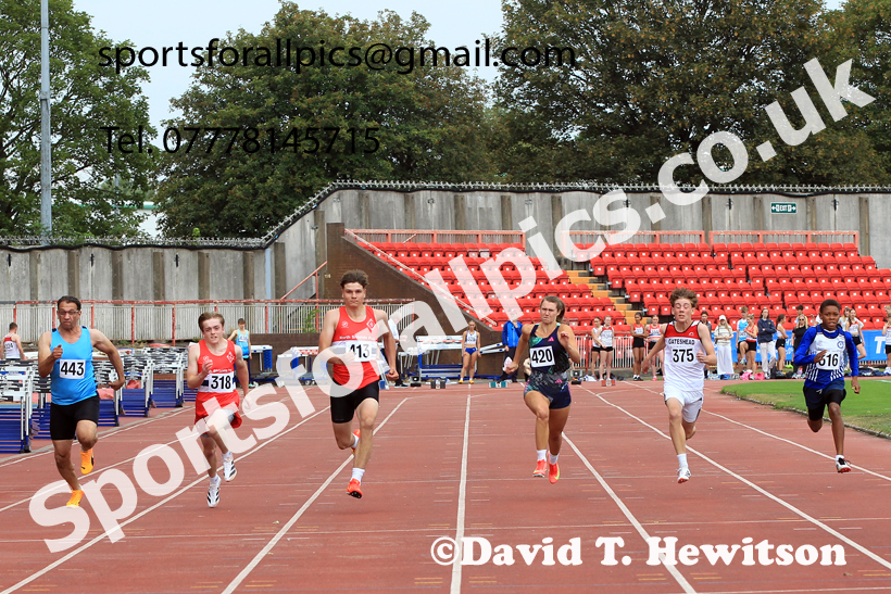 100 metres, Gateshead Tartan Games.  Photo: David T. Hewitson/Sports for All Pics